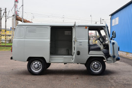 UAZ 3741