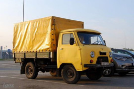 UAZ 3303