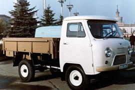 UAZ 3303