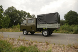 UAZ 390945