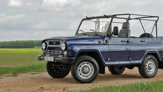 UAZ 315195 Hunter Soft top