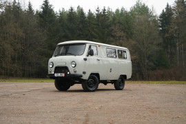 UAZ 3962