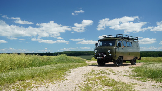 UAZ 3909