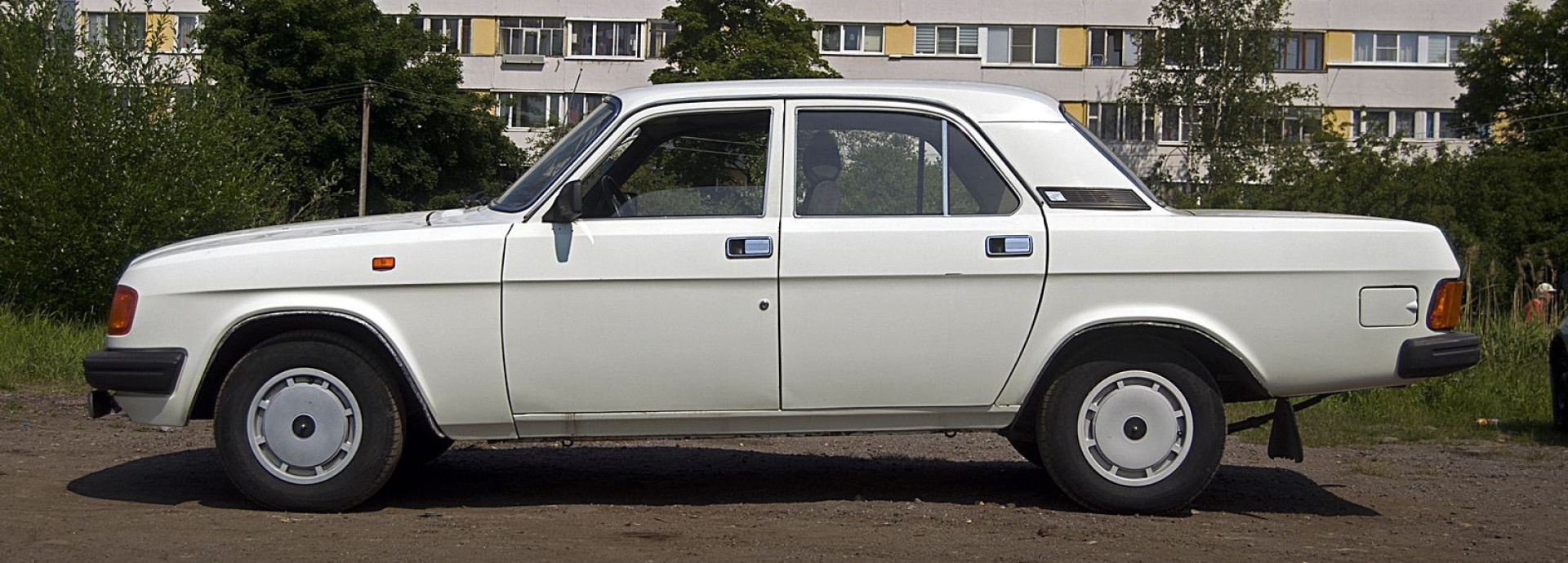GAZ 31029 Volha