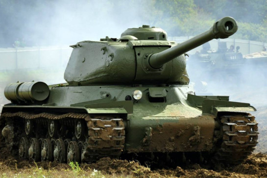 IS-2