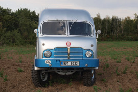 Tatra 805