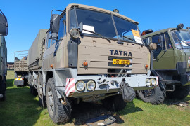 Tatra 815
