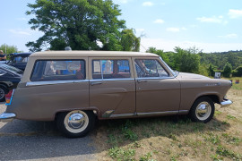 GAZ M-22 Volha