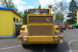 K-700 Kirovec