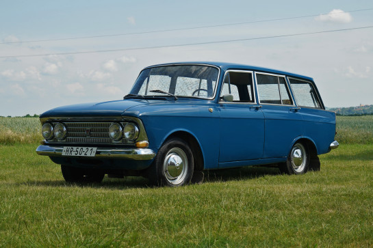 Moskvič 426