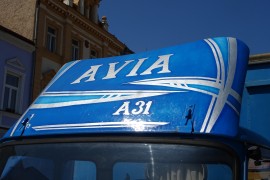 Avia 30