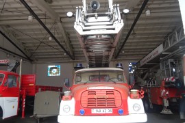 Tatra 148